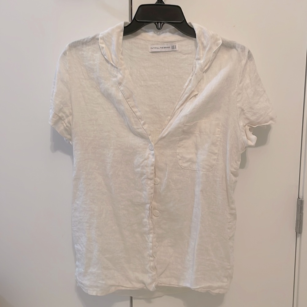 White linen button down. Worn twice. Faithfull the brand. USA 4/ size S